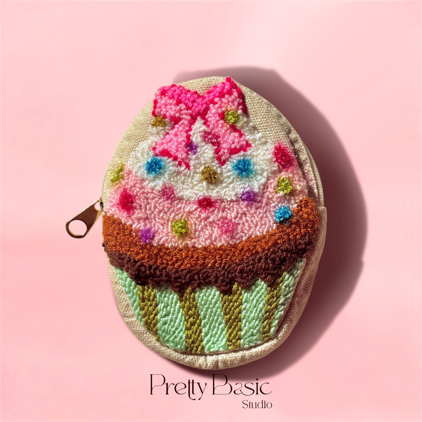 Cupcake hand tufted pouch