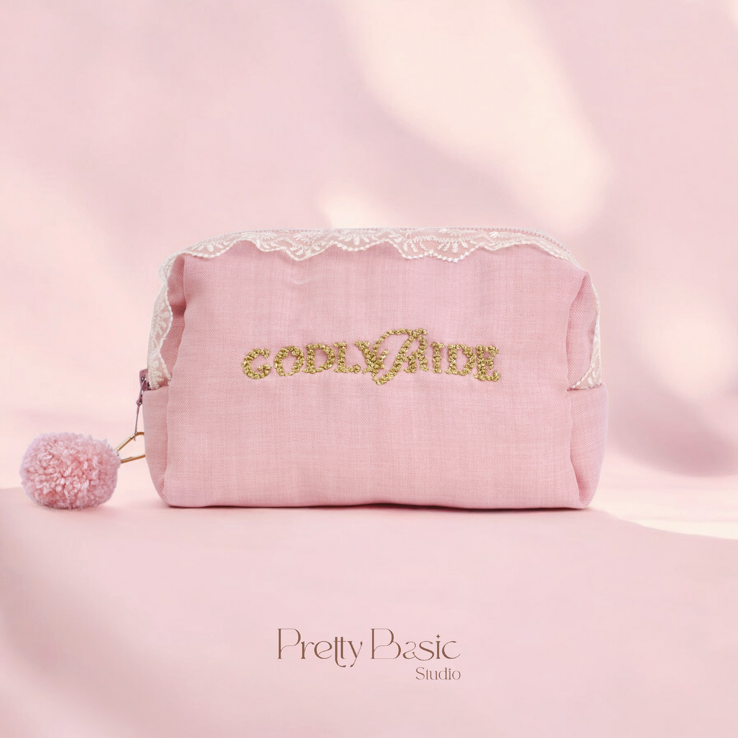 The Custom "Pretty Packed” Pouch