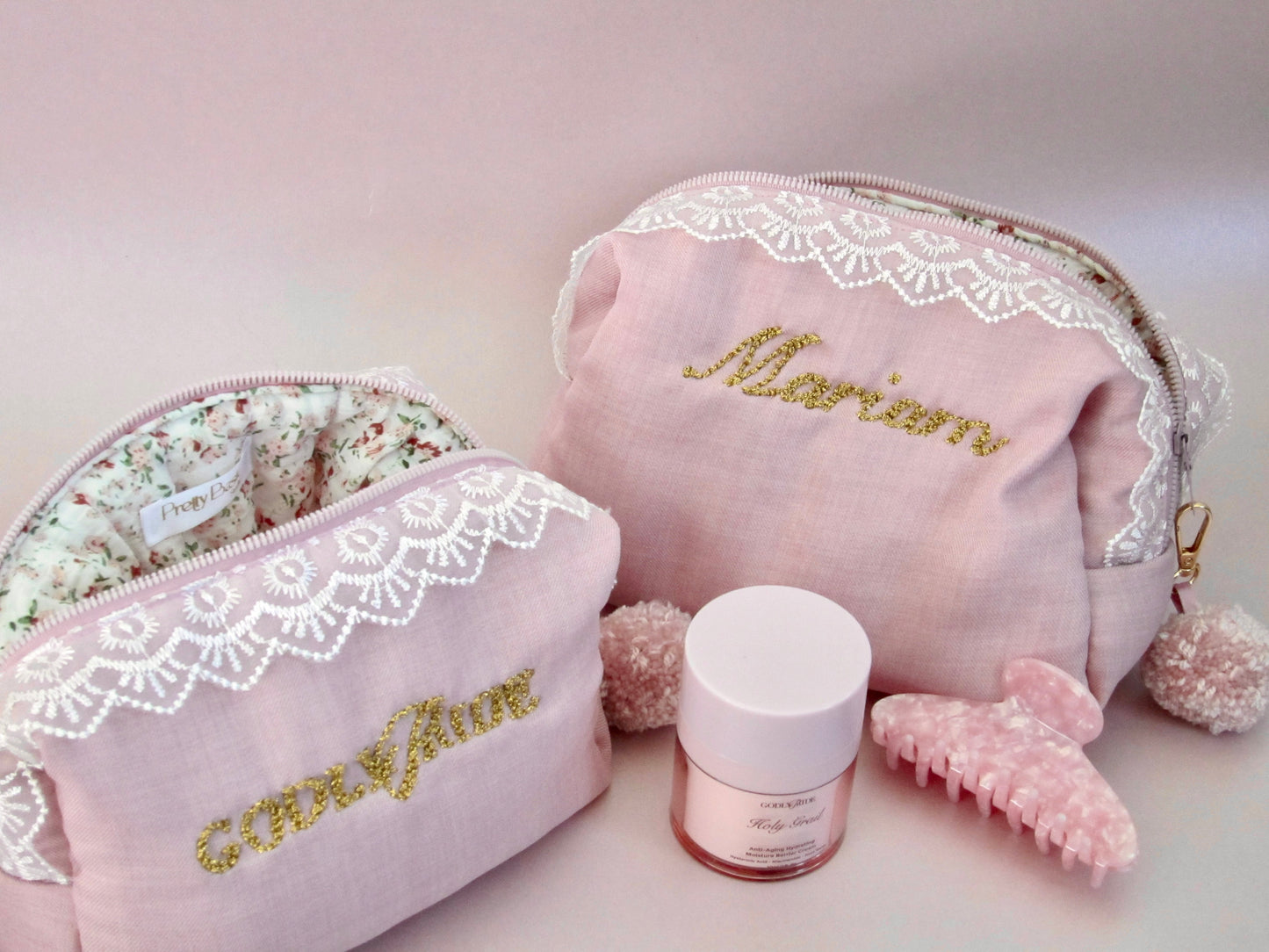 The Custom "Pretty Packed” Pouch