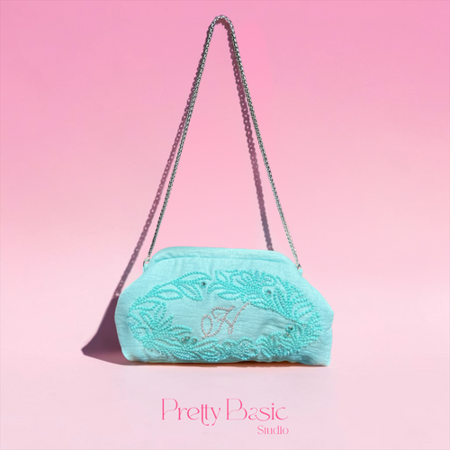 The Muse Clutch