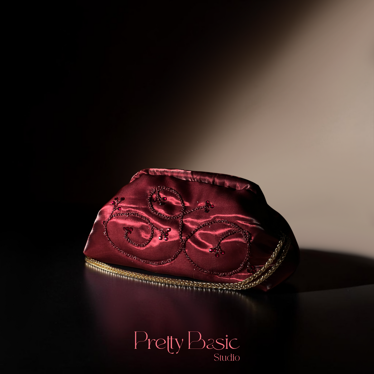 Bordeaux Muse Clutch