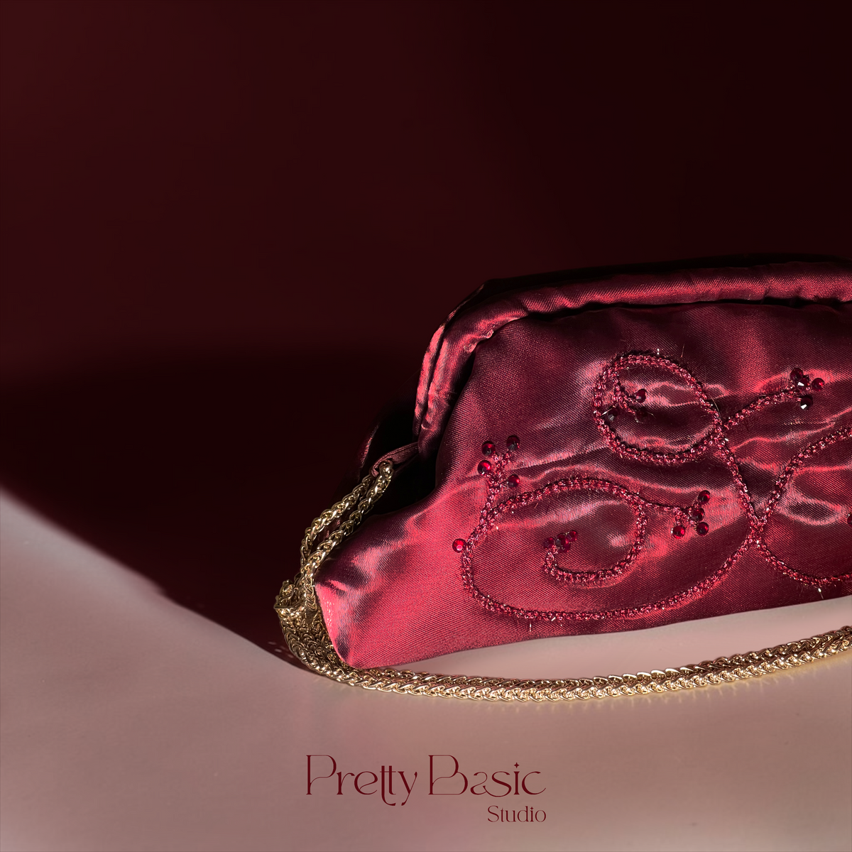 Bordeaux Muse Clutch