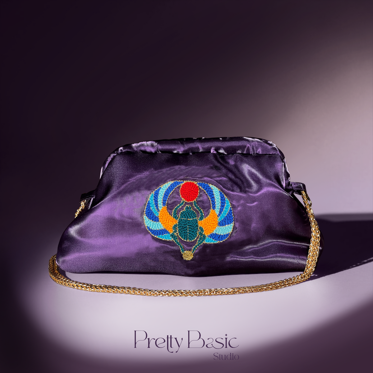 Scarab Royale Clutch
